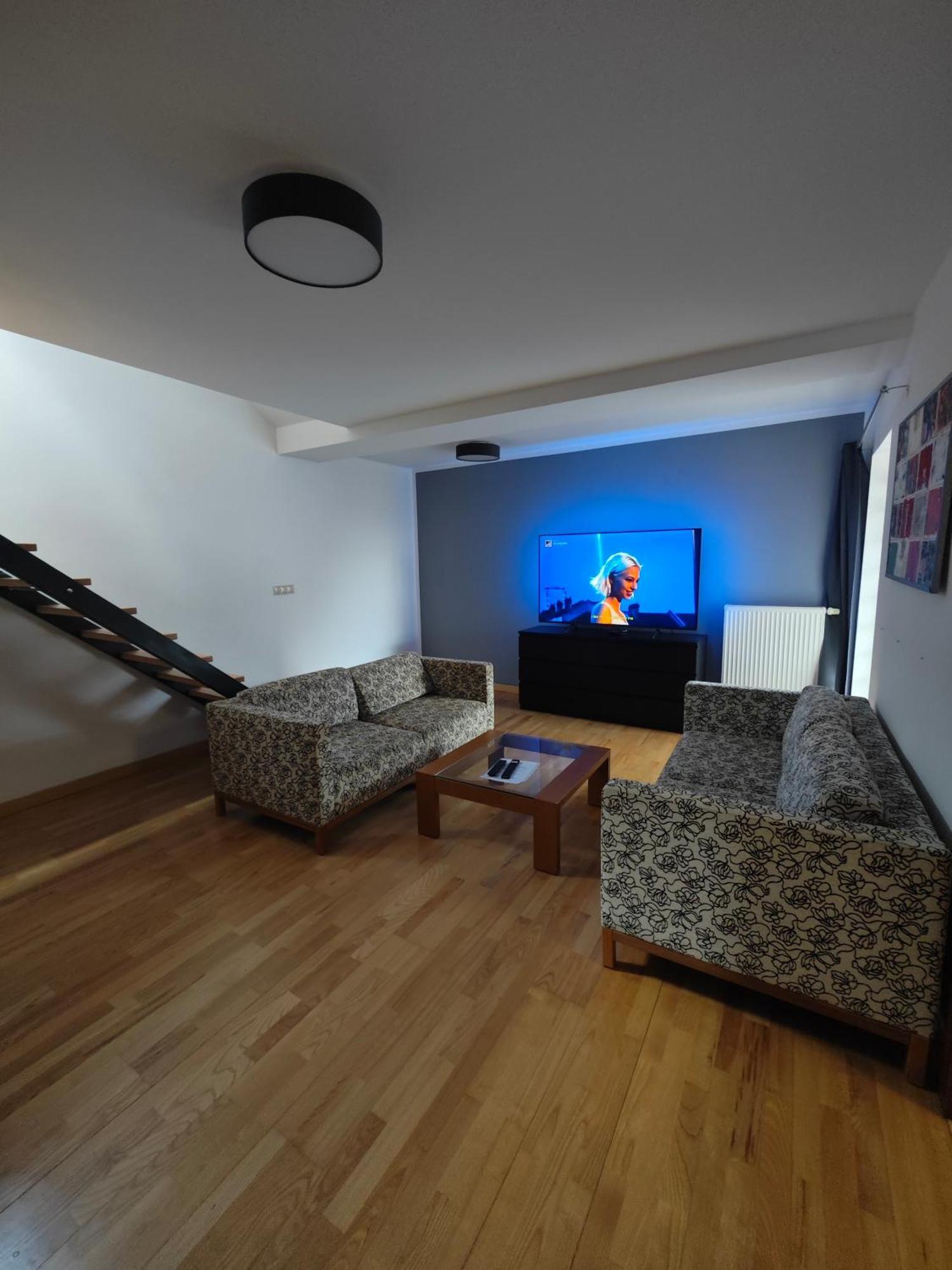 Dolna 4 - Apartments In Direct Centrum On City Square 반스카비스트리카 객실 사진