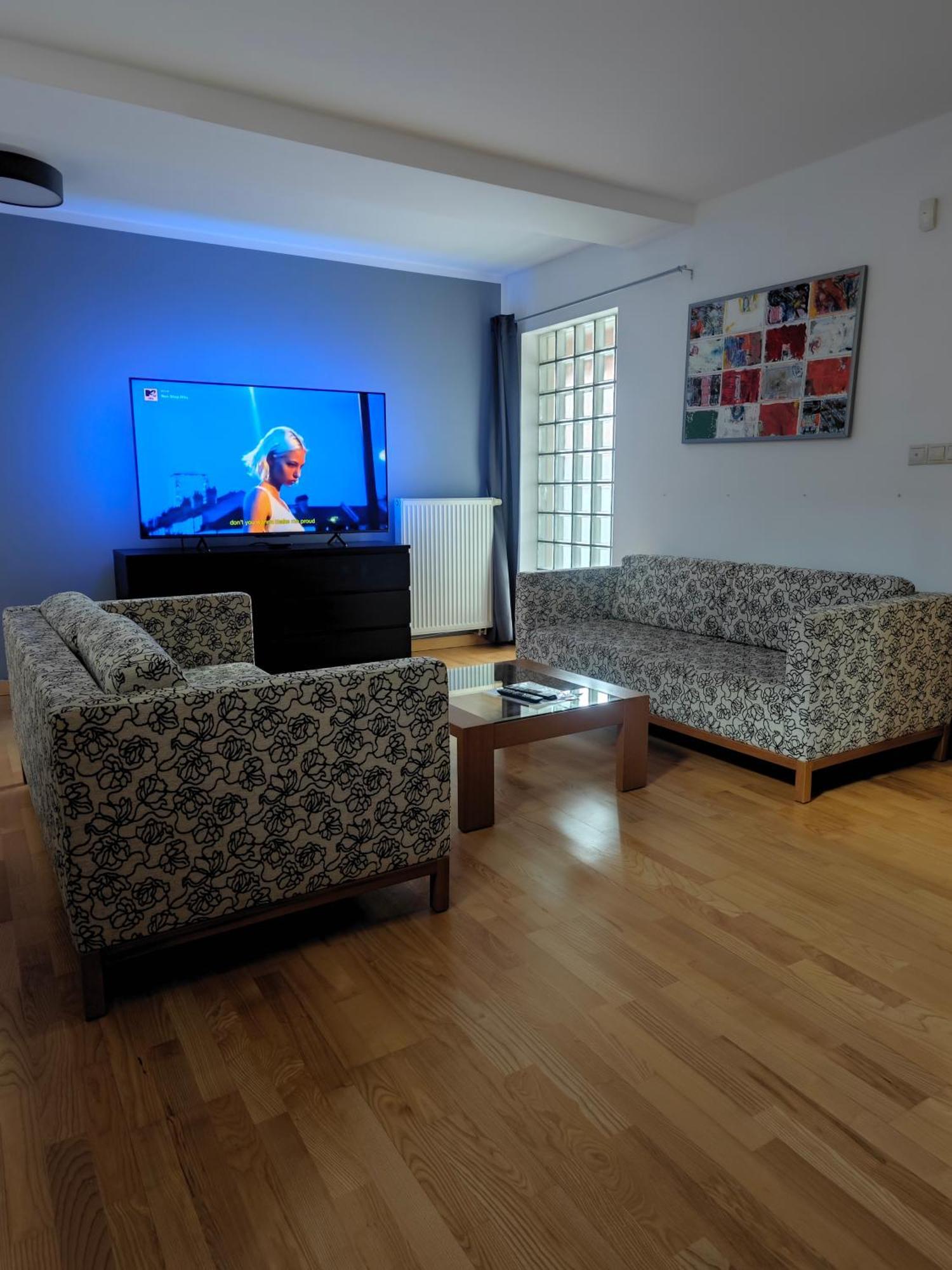 Dolna 4 - Apartments In Direct Centrum On City Square 반스카비스트리카 객실 사진